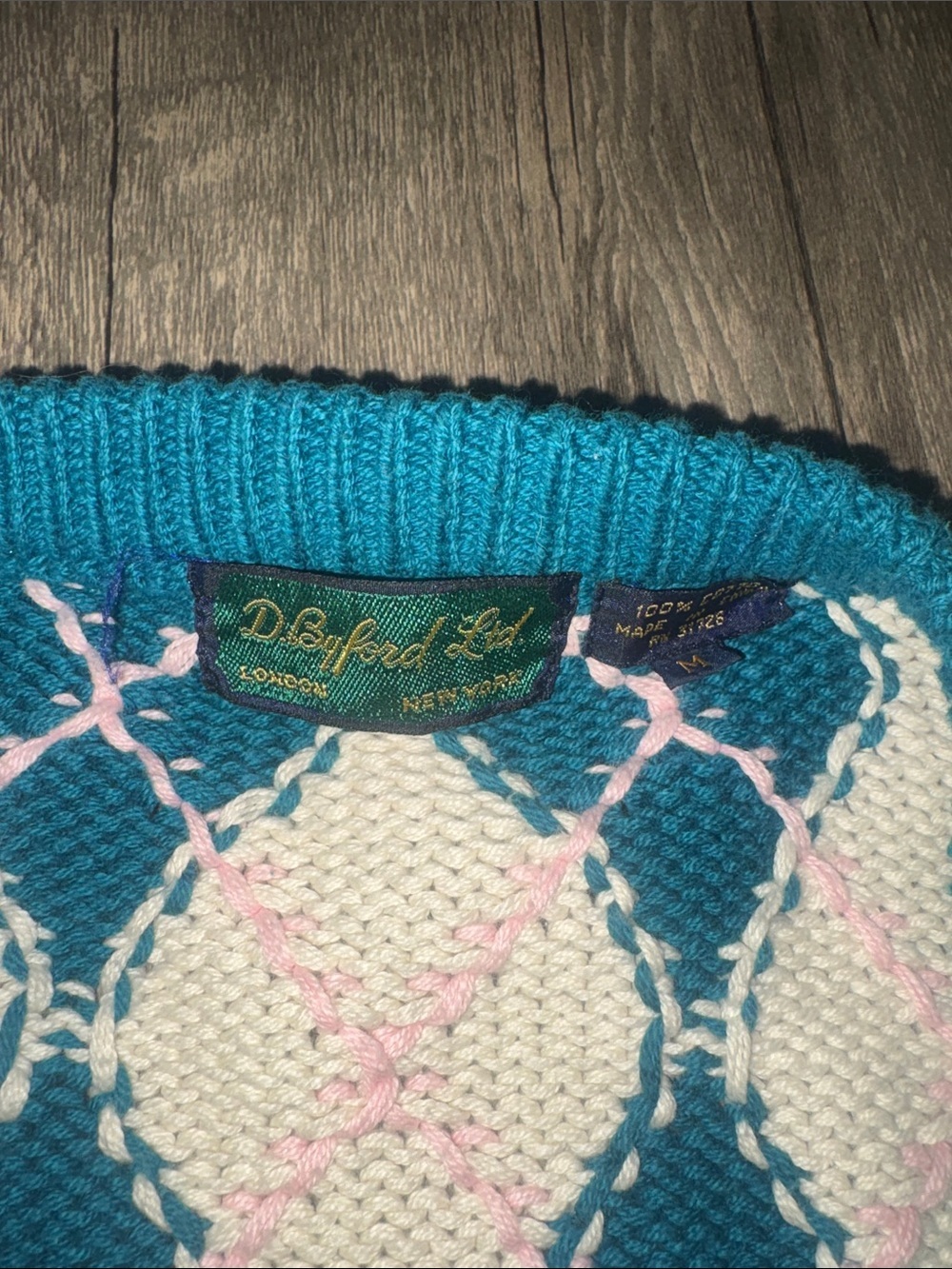 Vintage 90s argyle cardigan - woman’s medium
D. Byford Ltd - Picture 2 of 5